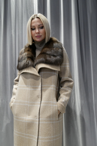 Пальто демисезонное